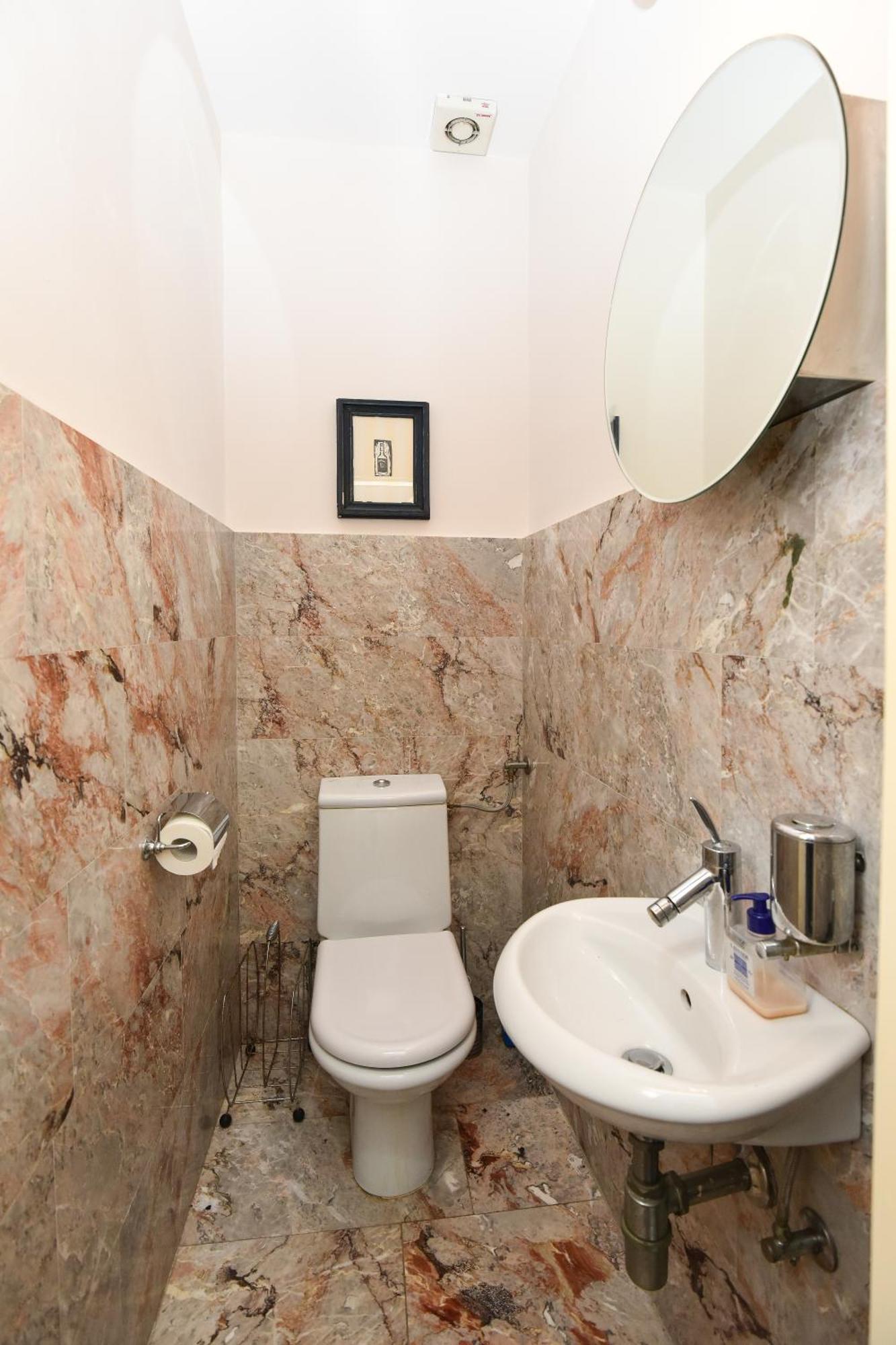 Neoclassical Luxury Apartment Lublaň Exteriér fotografie