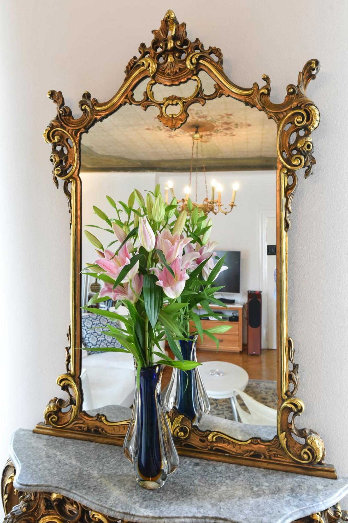 Neoclassical Luxury Apartment Lublaň Exteriér fotografie