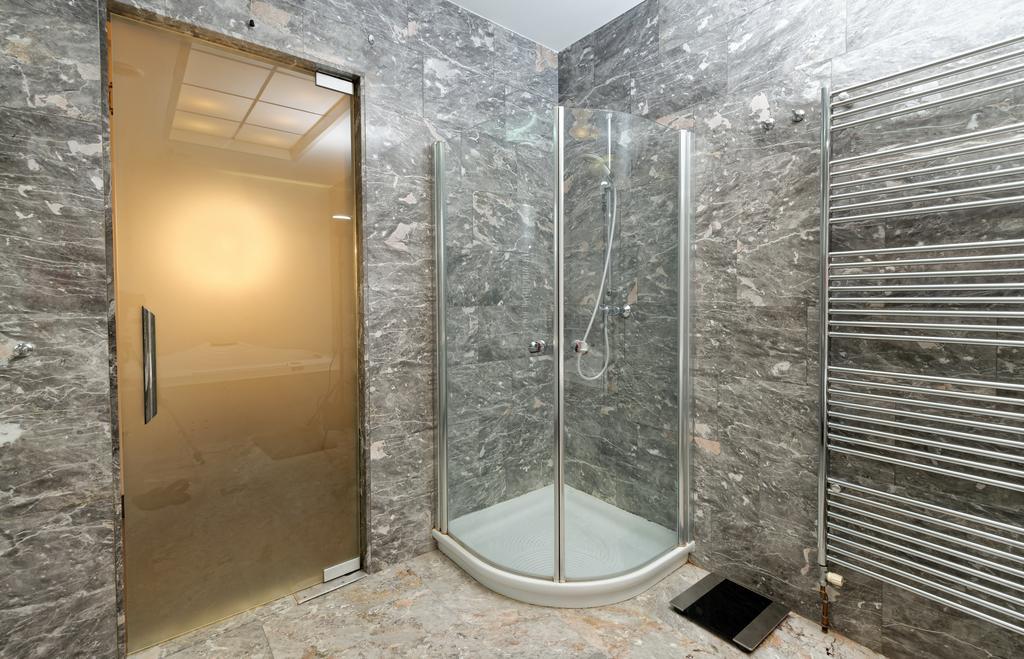 Neoclassical Luxury Apartment Lublaň Exteriér fotografie